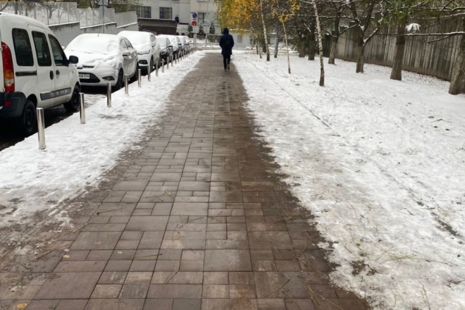 В Киеве появились первые тротуары с подогревом